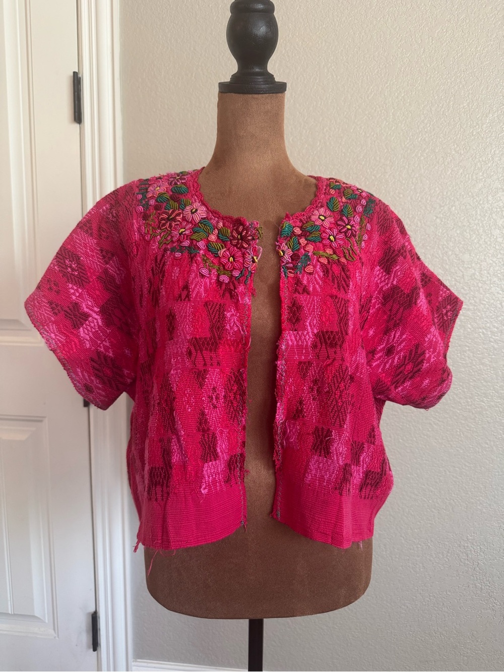 ARLOOM | Hand Embroidered Huipil Bolero | One of a kind | Guatemalan Textiles